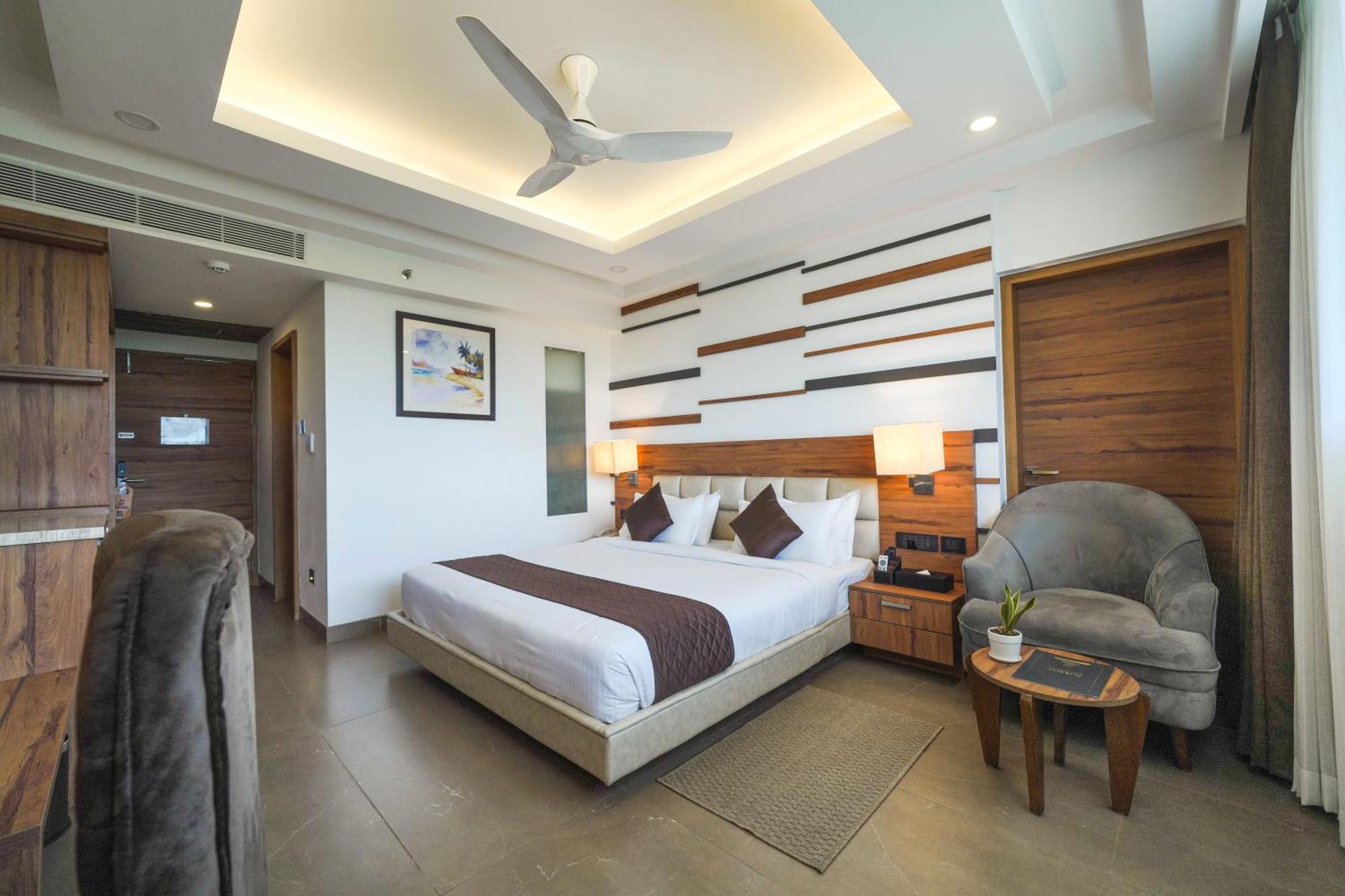 Classic Regency Alappuzha Экстерьер фото